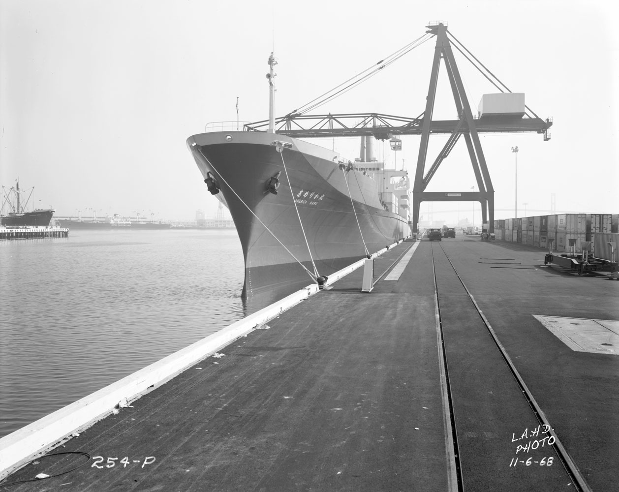 Early containerization at a Port of Los Angeles terminal