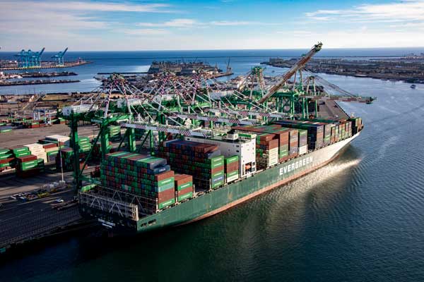 Port of Los Angeles Moves 691,475 TEUs in June